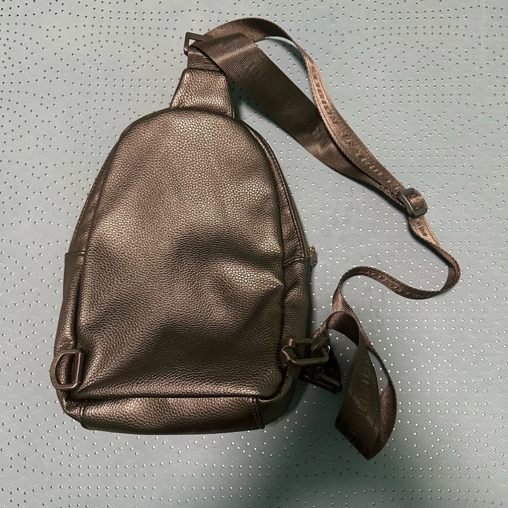 Black Leather Sling Bag - Picture 2 of 5